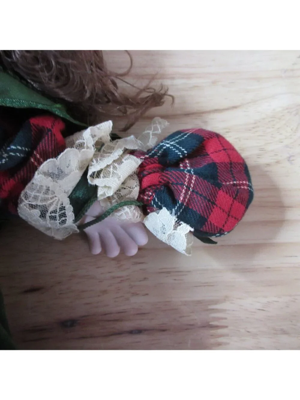 Precious Moments - Classic Dolls 16